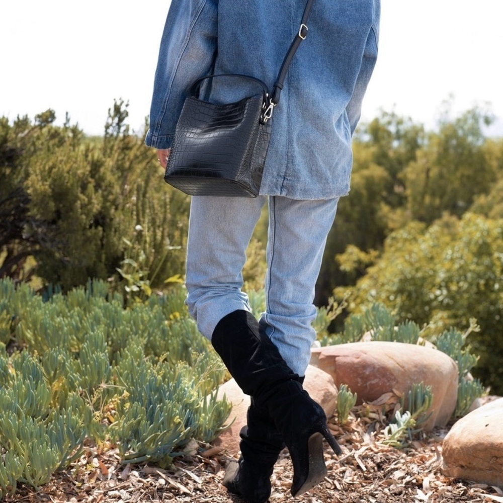 AOTA Elena Black Vegan Leather Croc Embossed Bucket Bag & Crossbody • NWT - Picture 15 of 16
